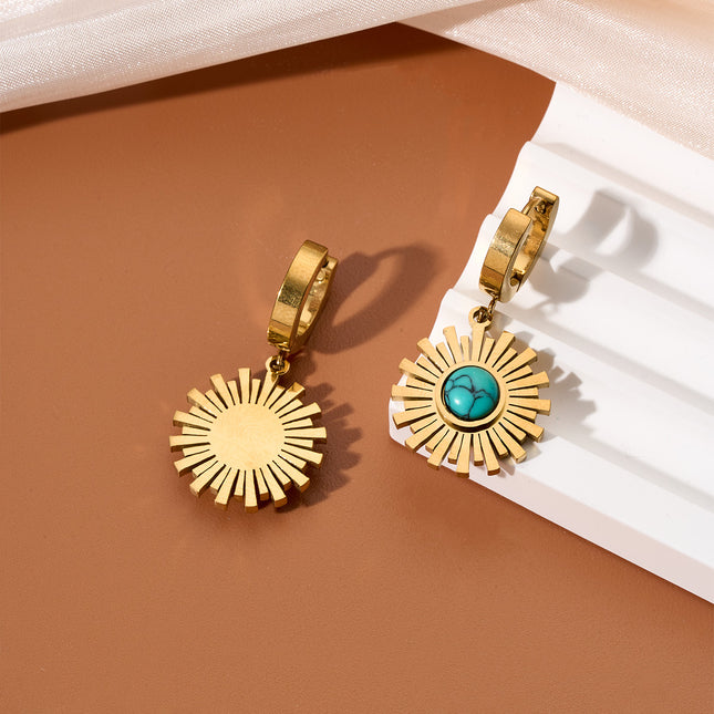 Aretes Con Rayos De Sol Y Esfera Azul-Verde Diseño Único Chapado En 18K