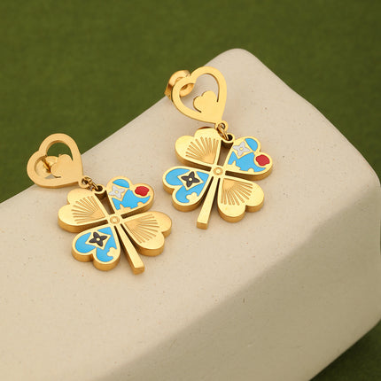 Aretes Largos Con Trébol De Cuatro Hojas Con Colores Contrastantes