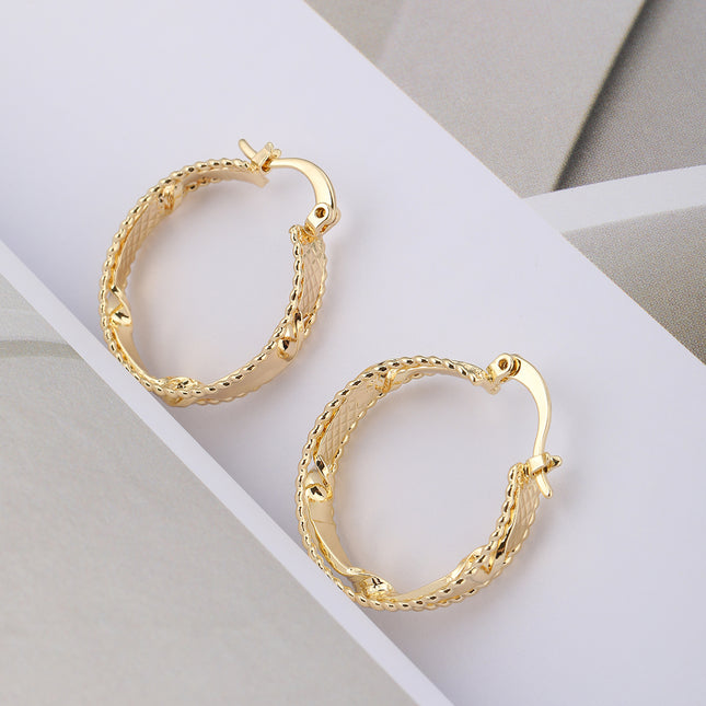 Aretes De Aro Dorados Elegantes Arracadas En Cobre Moda