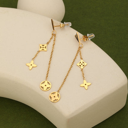 Aretes Largos En Acero De Trébol Hueco Con Flecos, Diseño Dorado