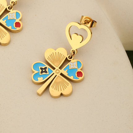Aretes Largos Con Trébol De Cuatro Hojas Con Colores Contrastantes