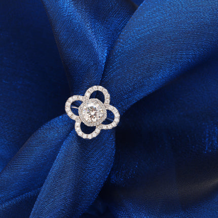 Anillo De Moissanita En Forma De Trébol De Cuatro Hojas De Plata 925