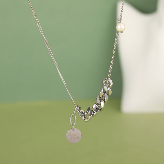 Collar De Acero Inoxidable Con Colgante De Perla Con Marca Redonda De Lujo Pequeño Ligero