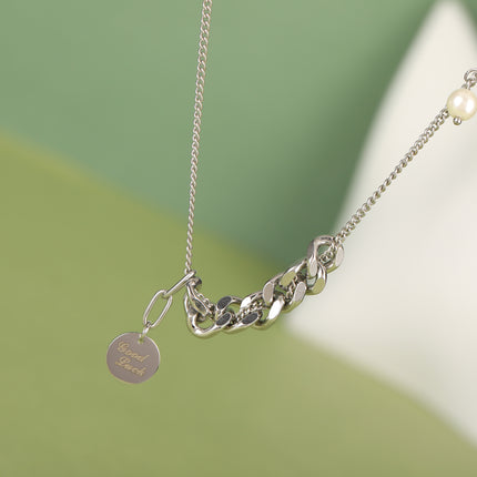 Collar De Acero Inoxidable Con Colgante De Perla Con Marca Redonda De Lujo Pequeño Ligero