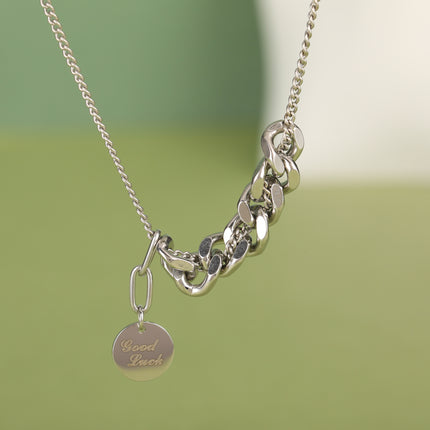 Collar De Acero Inoxidable Con Colgante De Perla Con Marca Redonda De Lujo Pequeño Ligero