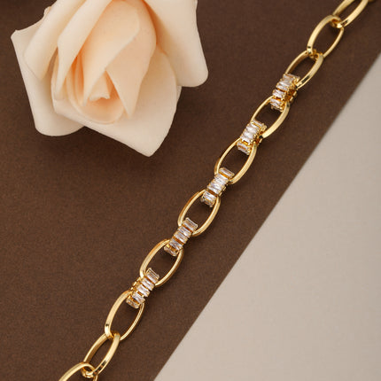Pulsera De Cobre Con Zirconias Y Diseño Ovalado Entretejido