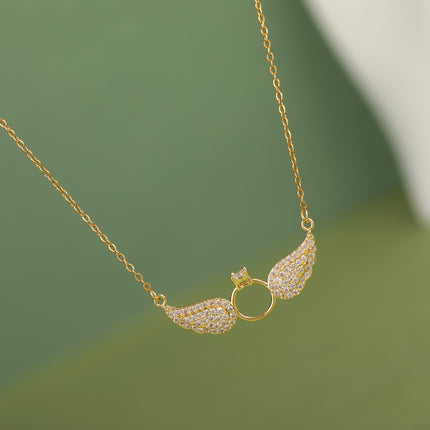Collar De Estilo Femenino Con Colgante De Anillo De Alas De Acero Inoxidable De Moda