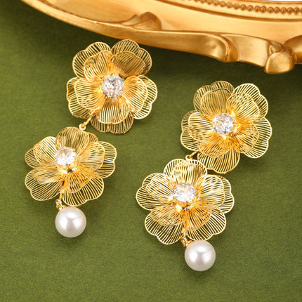 Aretes De Cobre Colgantes Con Flor Vintage Y Perla Artificial