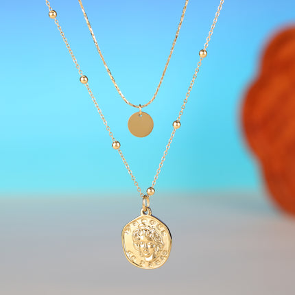 Collar De Doble Capa De Cadena De Serpiente Con Bolas De Acero Con Colgante De Placa De Reina Ovalada