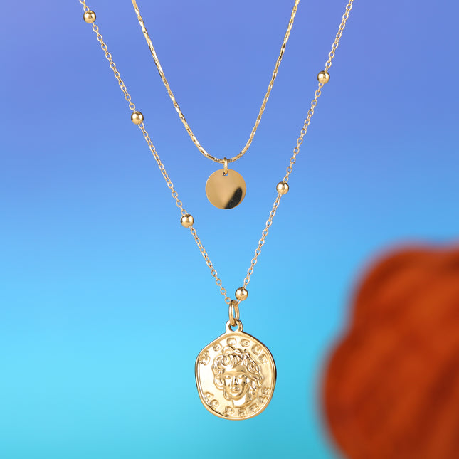 Collar De Doble Capa De Cadena De Serpiente Con Bolas De Acero Con Colgante De Placa De Reina Ovalada