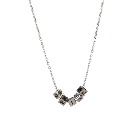 Collar De Acero Inoxidable De Estilo INS Con Dados De Expresión Tridimensional Y Letras