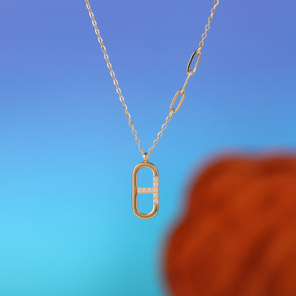 Collar De Cadena Fina Con Colgante Hueco En Forma De Doble D Con Diamantes De Imitación