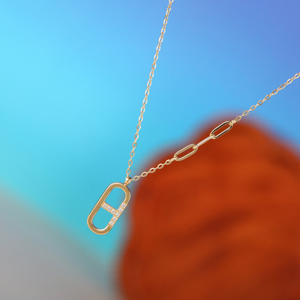 Collar De Cadena Fina Con Colgante Hueco En Forma De Doble D Con Diamantes De Imitación