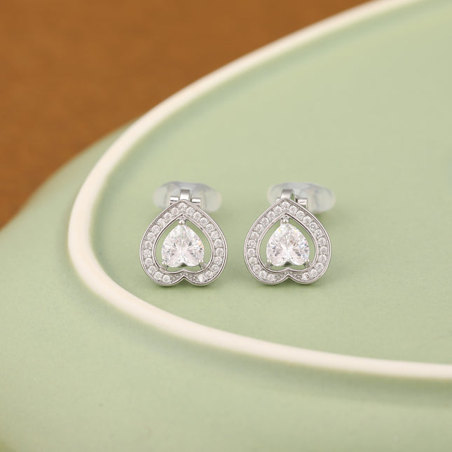 Aretes En La Oreja De Corazón Plateado Con Zirconia Ear Cuff Sofisticado