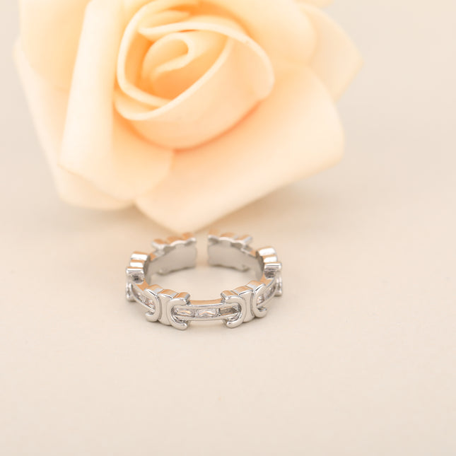 Anillo Con Diseño De Arco Del Triunfo Y Diamantes Zirconia De Cobre Chapado En Plata