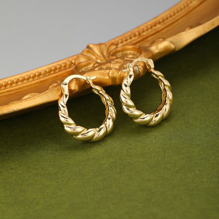Aretes De Aro Trenzado Cobre Con Baño De Oro De 14K Pendientes Elegantes