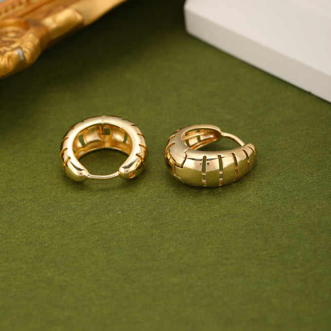 Aretes De Cobre Con Diseño De Media Luna, Arracadas Con Baño Oro 18K