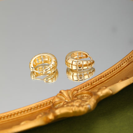 Aretes De Cobre Con Diseño De Media Luna, Arracadas Con Baño Oro 18K