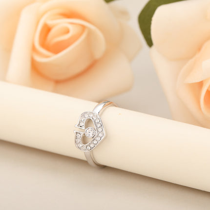 Anillo De Corazón Con Diseño Hueco Y Diamantes De Aleación Chapado En Plata