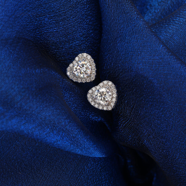 Pendientes Con Diseño De Corazón Elegante Y Moissanita En Plata 925