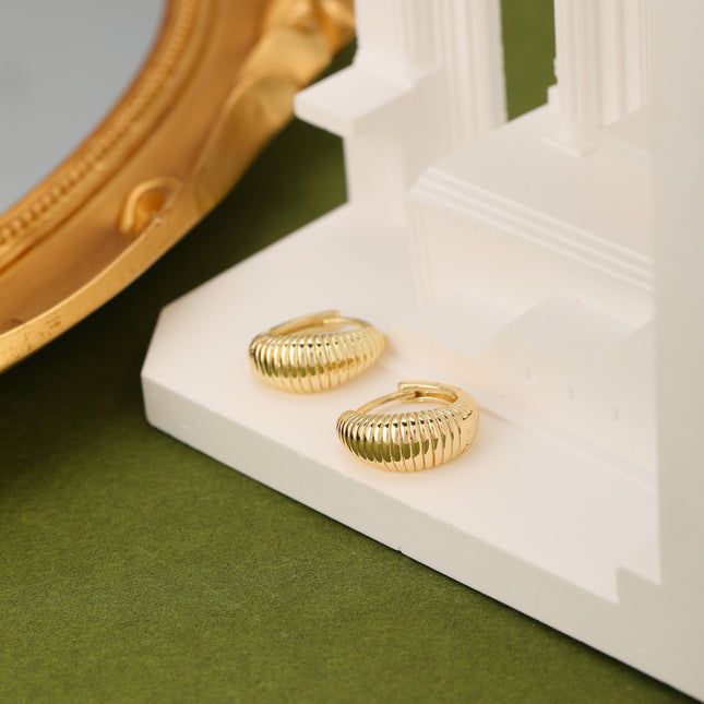 Aretes De Aro Simple En Cobre Con Baño De Oro 14K, Pendientes Mujer