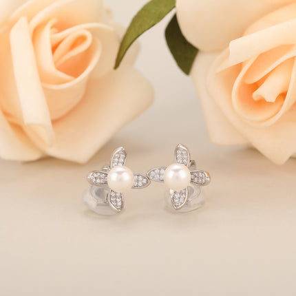 Aretes En La Oreja Ear Cuff De Cuatro Hojas Con Perla Artificial Elegante