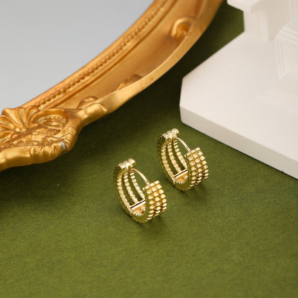 Aretes Geométricos De Tres Capas, Diseño Simple En Cobre Baño Oro 18K