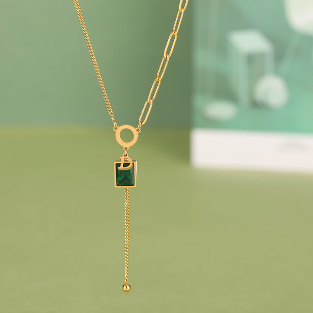 Collar De Acero Inoxidable Vintage Con Colgante De Circón Verde Y Letra D De Borla De Moda