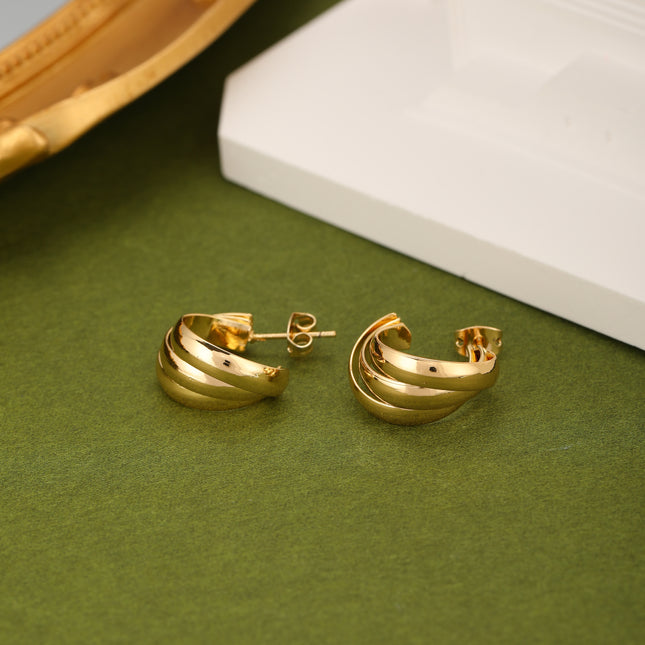 Aretes Vintage C-Shape Irregular con Diseño Torcido Cobre De Oro De 14K