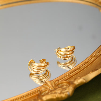 Aretes Vintage C-Shape Irregular con Diseño Torcido Cobre De Oro De 14K