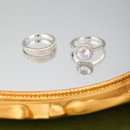 Anillos De Pareja Con Diseño Simple Y Diamantes De Cobre Chapado En Plata