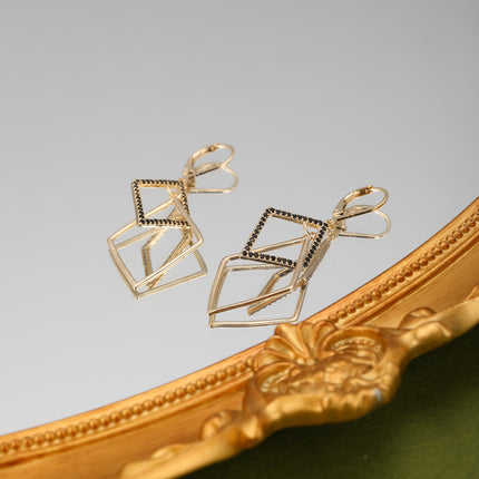 Aretes Largos De Cobre Diseño Geométrico Con Doble Anillo Bañado En 18K