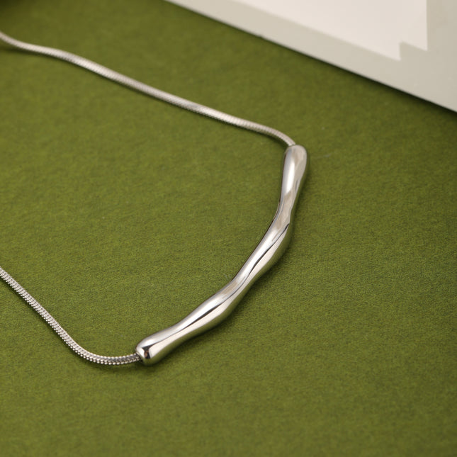 Collar De Acero Inoxidable De Cadena Sencilla De Serpiente De Tubo Curvo Irregular