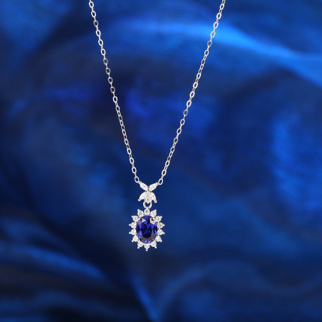 Collar Con Colgante Ovalado De Zafiro Y Moissanita En Plata 925