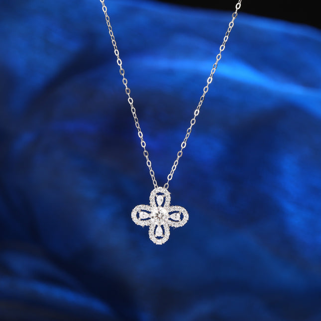 Collar Con Diseño De Trébol De Moissanita Y Plata 925 Moderna Y Elegante