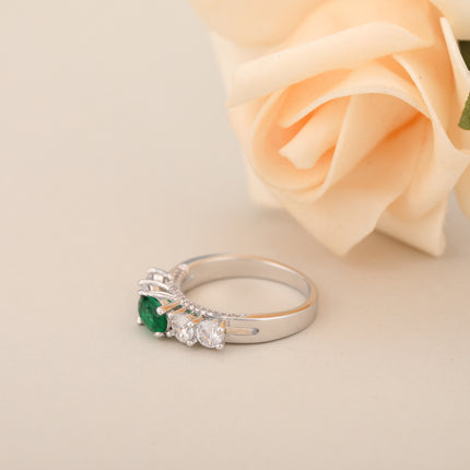 Anillo Con Diseño Vintage Y Moda Con Zirconia Y Esmeralda Simulada En Cobre Chapado En Plata