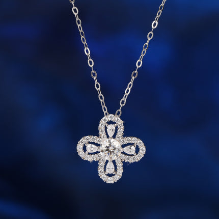 Collar Con Diseño De Trébol De Moissanita Y Plata 925 Moderna Y Elegante