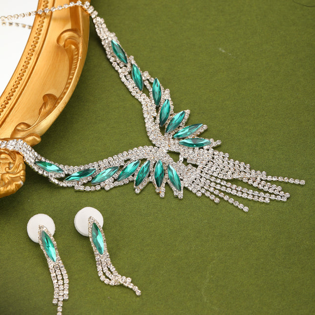 Conjunto De Collar Y Aretes De Mariposa Con Diamantes Para Boda