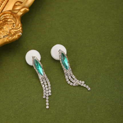 Conjunto De Collar Y Aretes De Mariposa Con Diamantes Para Boda