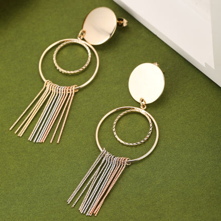 Aretes Con Aros Colgantes Y Flecos De Tres Colores En Cobre Bañado En 18K