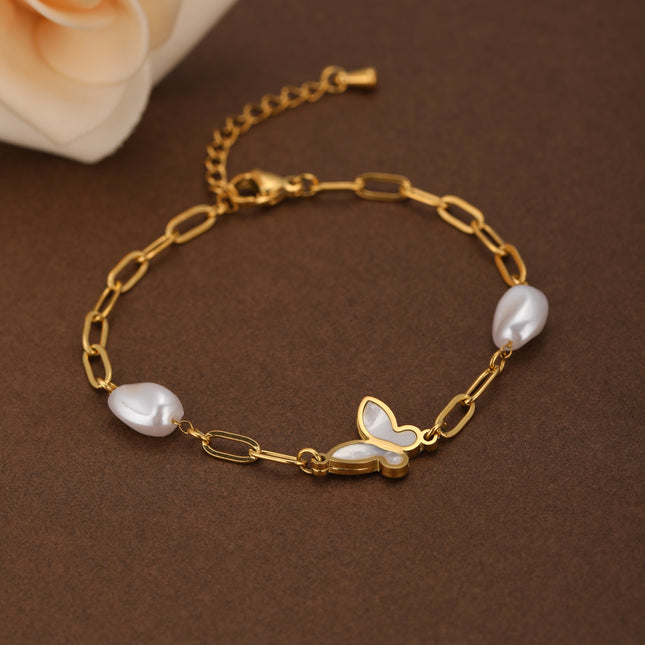 Pulsera De Perlas Con Diseño De Mariposa Elegante En Cobre Chapado En Oro 14K