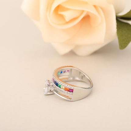 Anillo Con Diseño Multicapa Y Hueco Con Diamantes Zirconia De Cobre Chapado En Plata