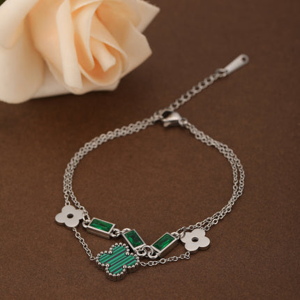 Pulsera De Acero Inoxidable Con Detalle De Trébol Verde Estilo Moderno