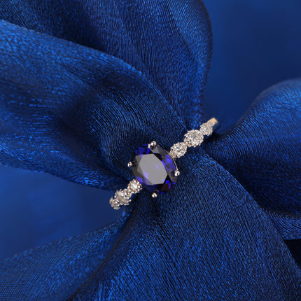 Anillo De Moissanita Con Diseño De Zafiro En Cuatro Garra De Plata 925