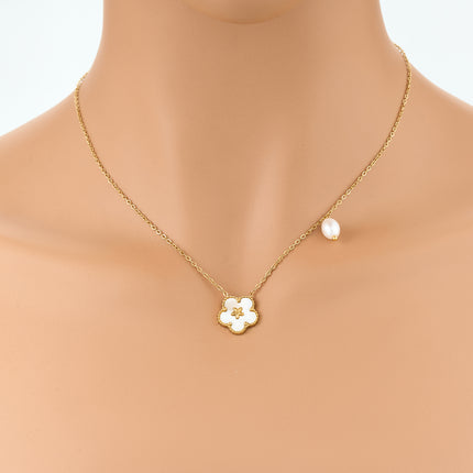 Collar De Acero Inoxidable De Perla Con Doble Colgante De Flor De Cinco Pétalos Y Concha