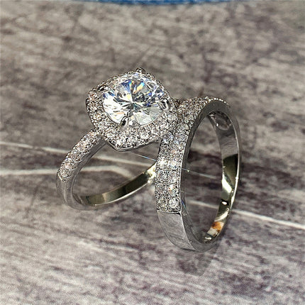Anillos De Pareja Con Diseño Simple Y Diamantes De Cobre Chapado En Plata