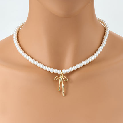 Collar De Cuentas De Perlas De Lujo Leve Con Lazo De Cobre Elegante De Moda