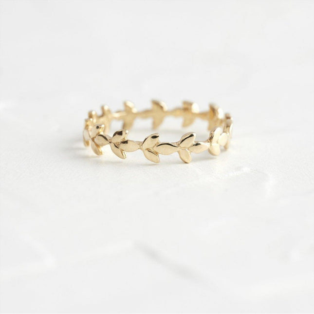 Juego De Anillos Con Diseño Elegante Y Moderno De Aleación Chapado En Oro 14K