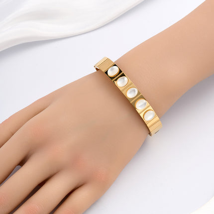 Pulsera Brazalete De Acero Inoxidable Con Cinco Piedras Ovaladas Blancas