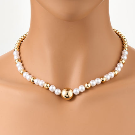 Collar De Perlas Sintéticas Y Cuentas De Cobre Chapadas En Oro 14K Elegante
